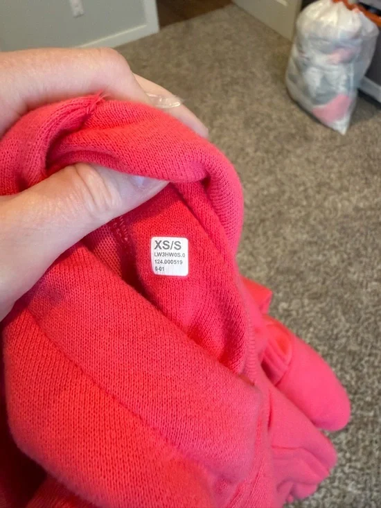 Hot Pink Lululemon Scuba with gold accents